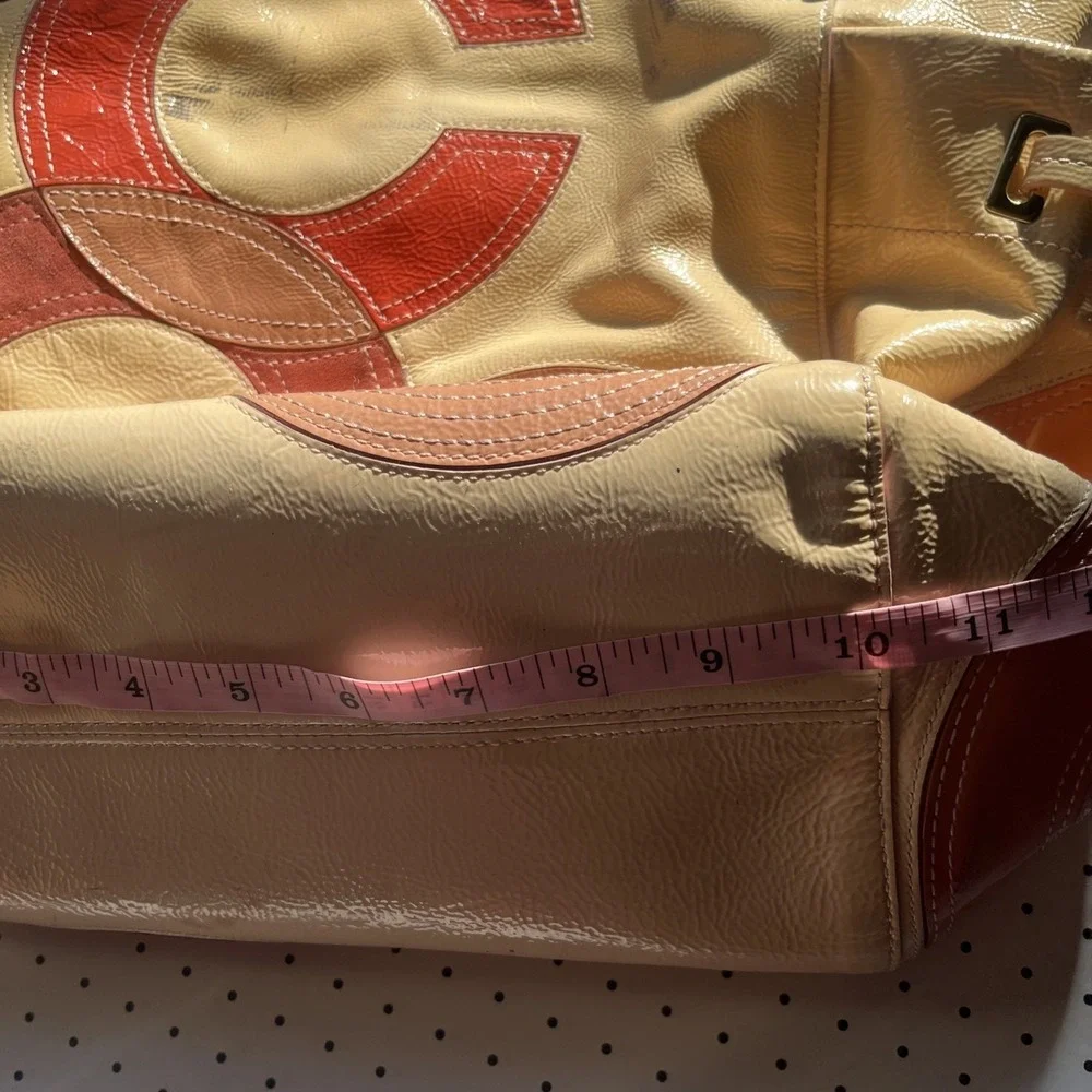 Y2K Coach Soho Leather Patchwork Hobo Shoulder Bag Cream Coral Pink Tan